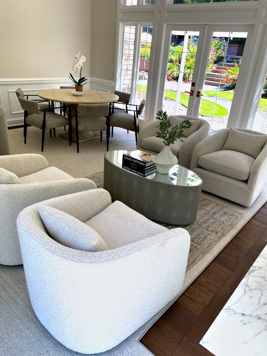 Furniture delivered by Stride Logistics for Lisa in Issaquah